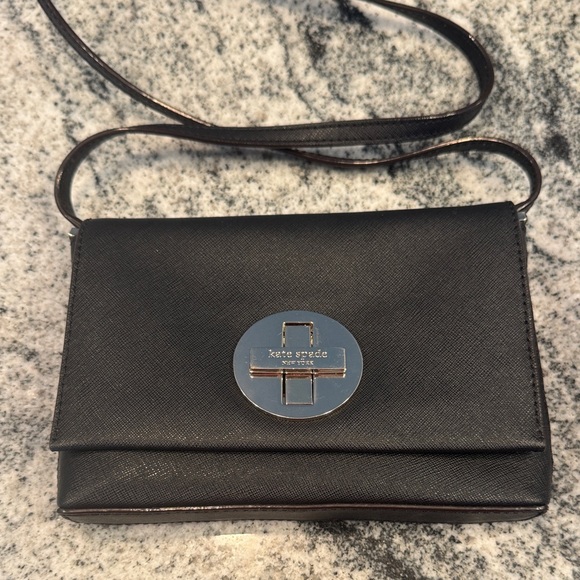 kate spade Handbags - Kate Spade Black Crossbody Bag